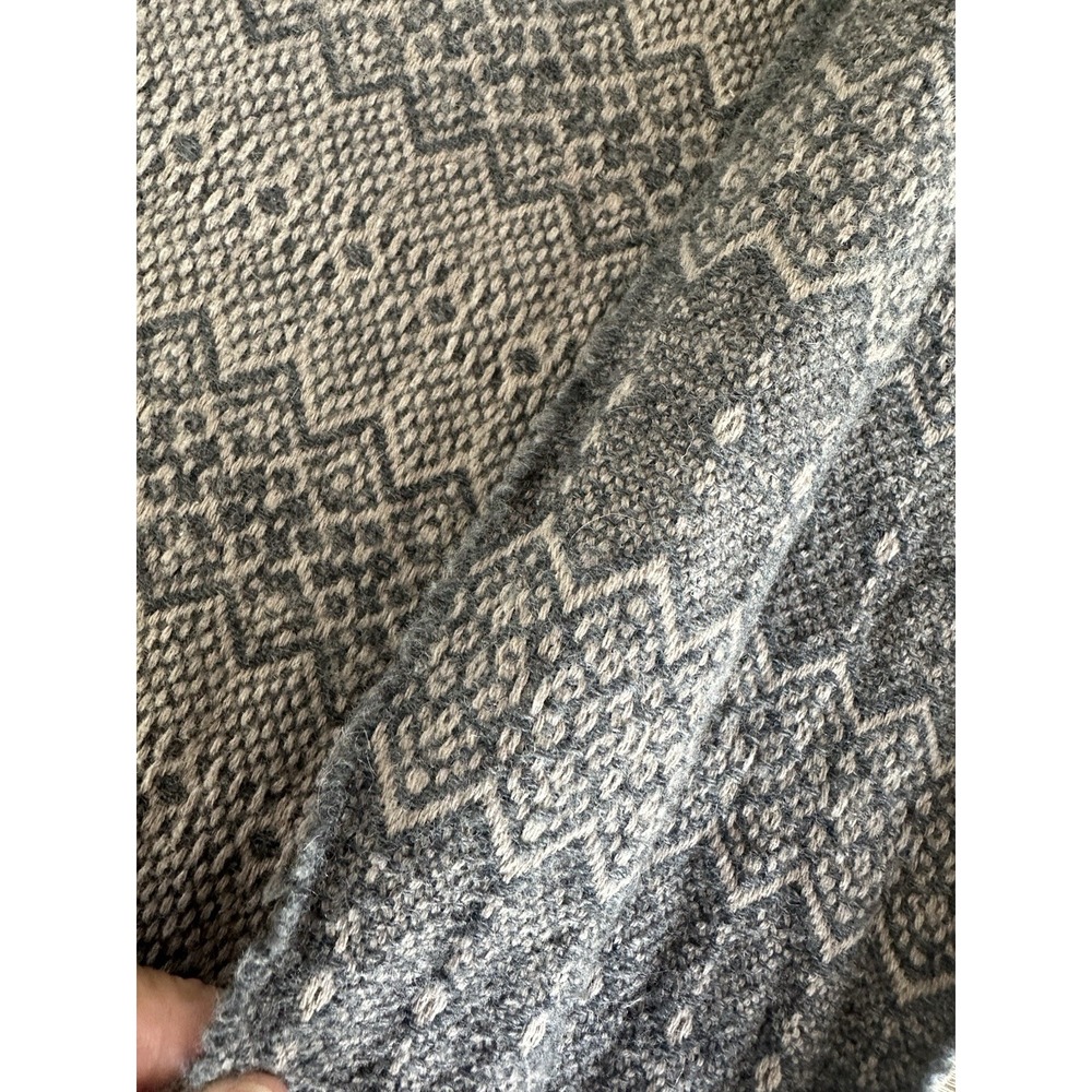 Iceland Made Wool Cotton Scarf Fair Isle Knit Winter Grey Fringe 10" x 64"